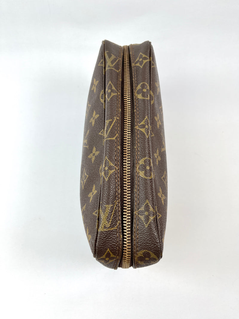 LOUIS VUITTON - TROUSSE TOILETTE 23 MONOGRAM - YR 1983