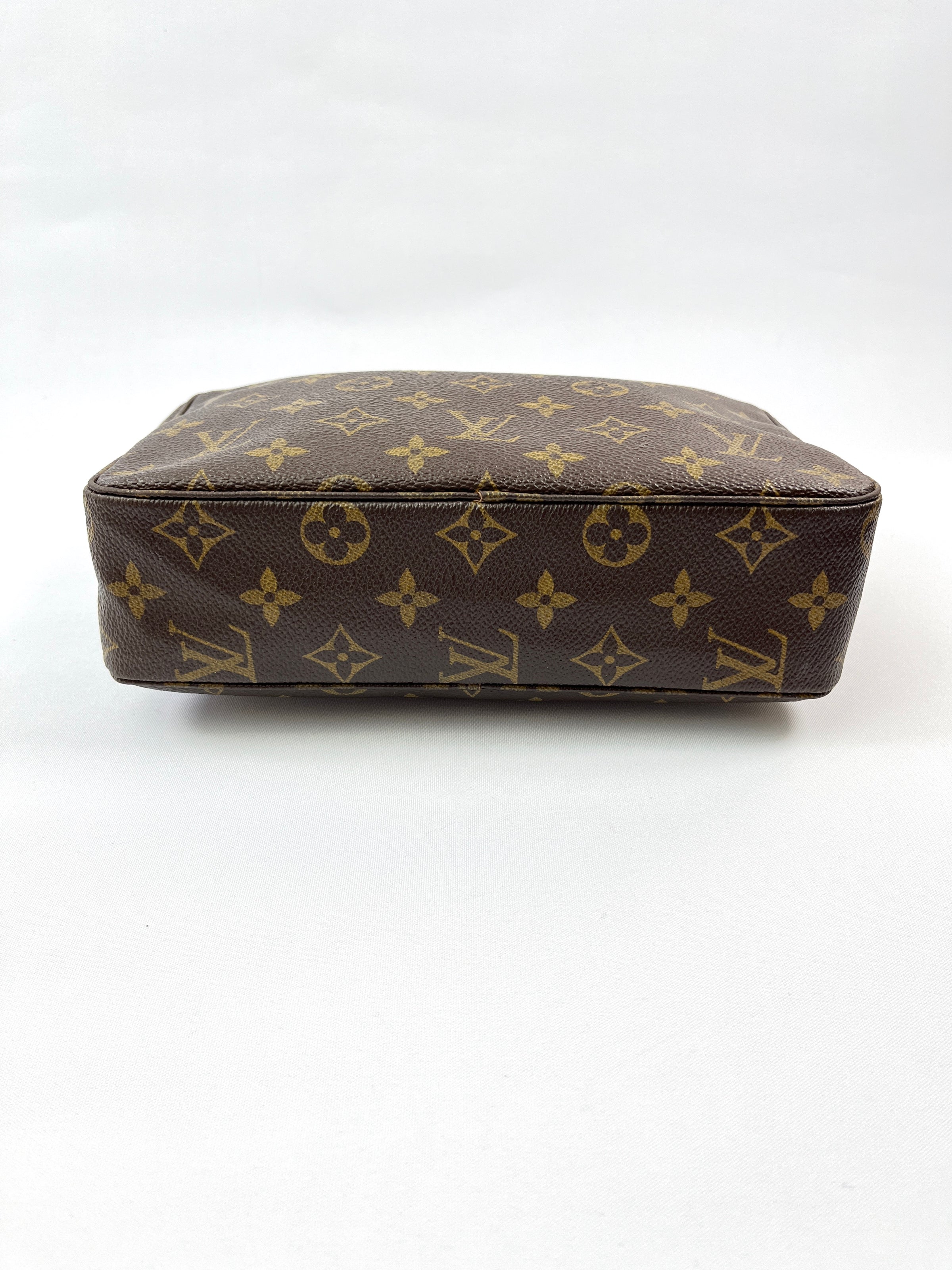 Vintage Louis Vuitton Trousse 23 Monogram Canvas Cosmetic Bag