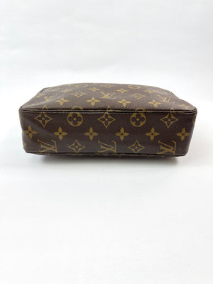 LOUIS VUITTON - TROUSSE TOILETTE 23 MONOGRAM - YR 1983