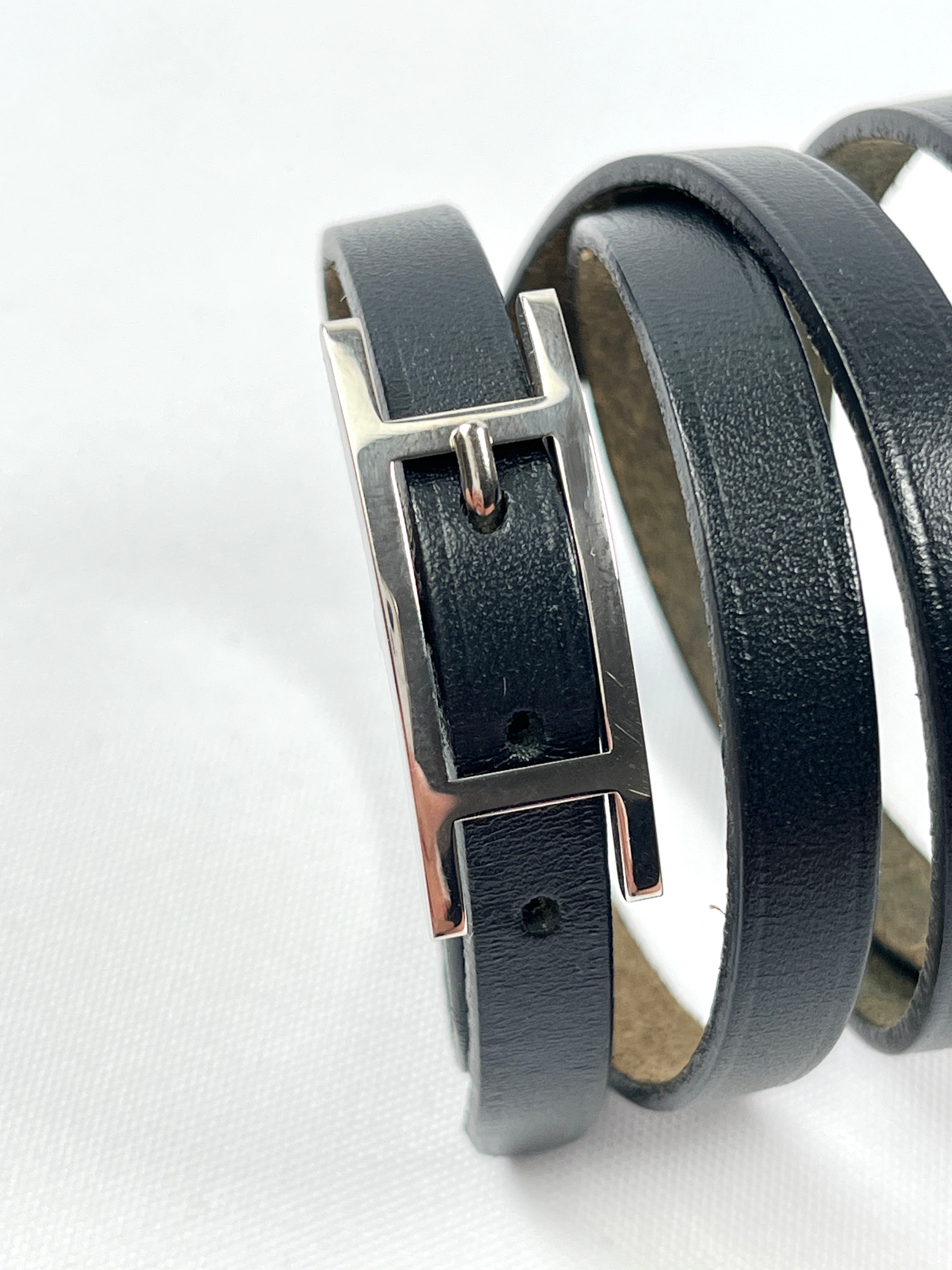 Hermès Bracelet triple tour en cuir Hapi Behapi bracelet | Hermès USA
