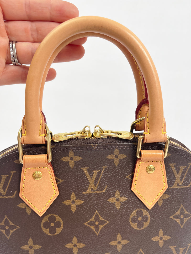 LOUIS VUITTON - ALMA BB IN MONOGRAM CANVAS