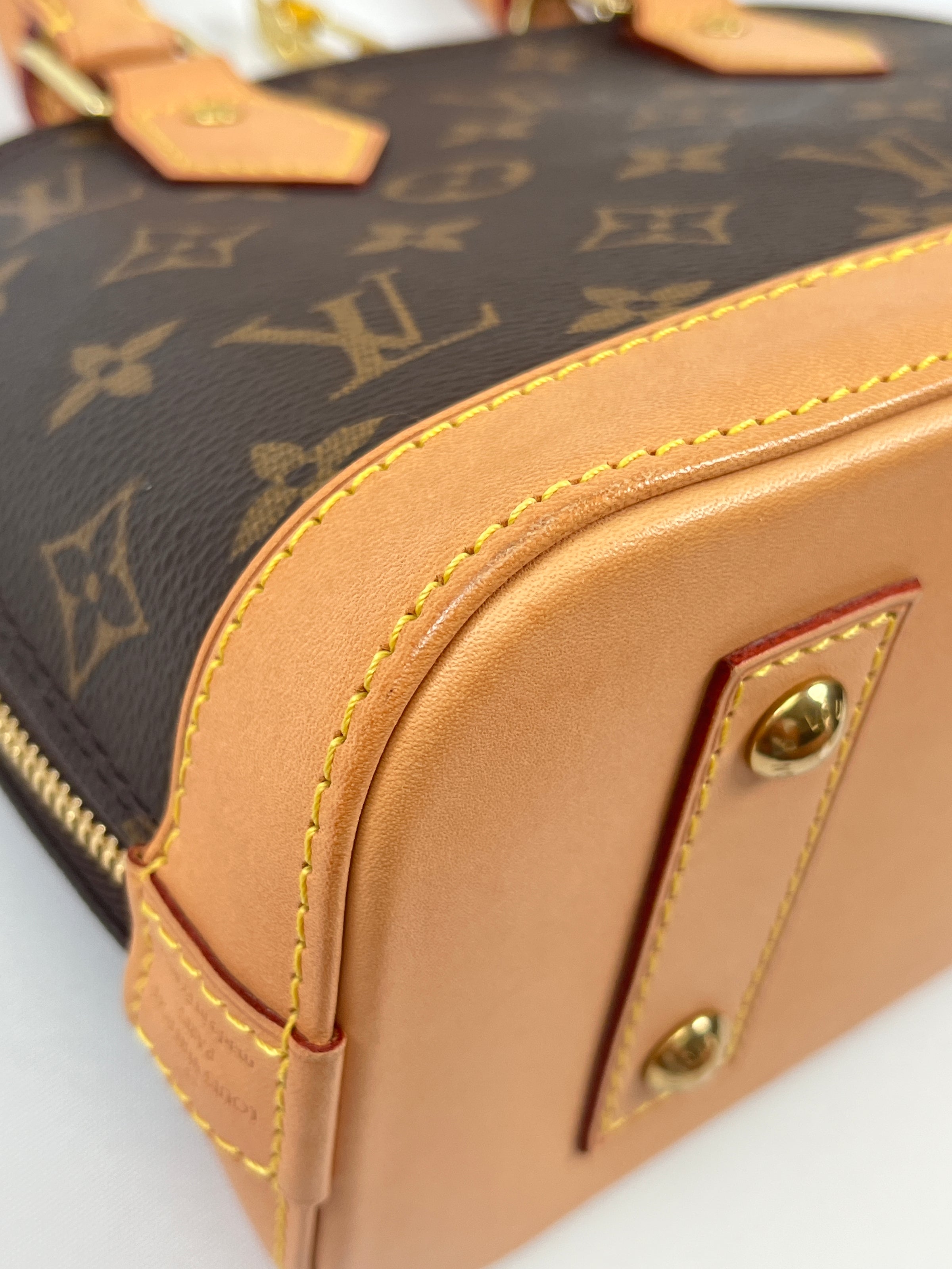 LOUIS VUITTON - ALMA BB IN MONOGRAM CANVAS – RE.LUXE AU