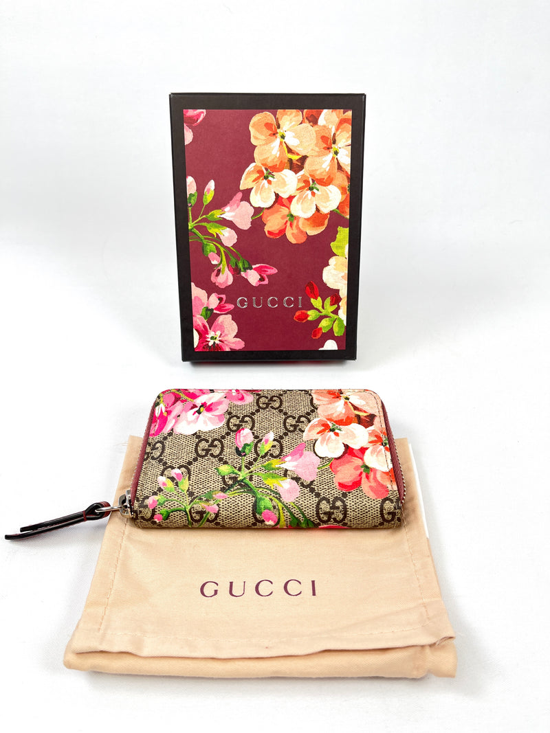 GUCCI - GG CANVAS BLOOMS ZIPPY CARD CASE