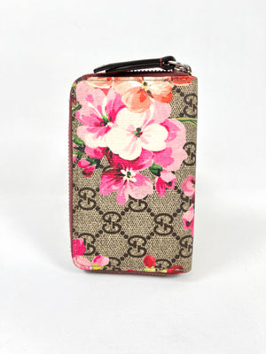 GUCCI - GG CANVAS BLOOMS ZIPPY CARD CASE