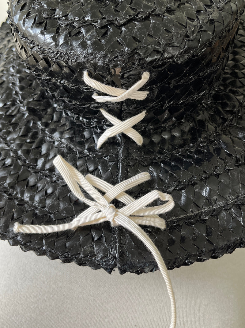 CHANEL - VINTAGE WOVEN RAFFIA HAT WITH BOX