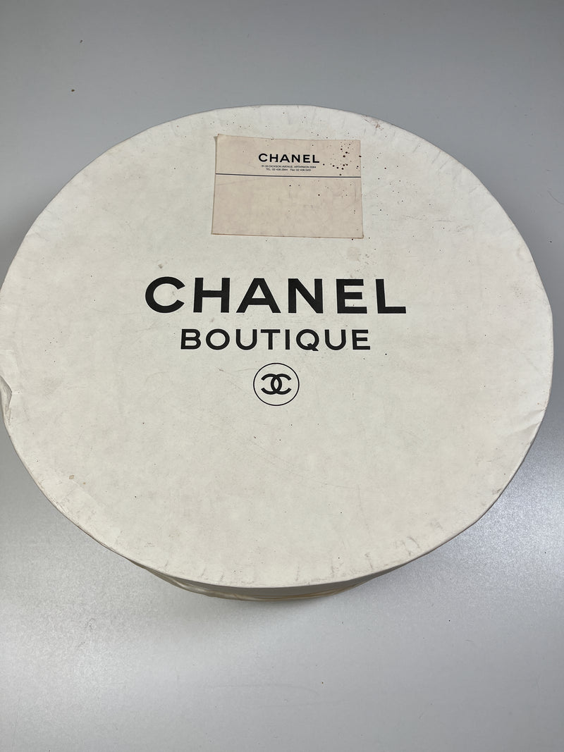 CHANEL - VINTAGE WOVEN RAFFIA HAT WITH BOX