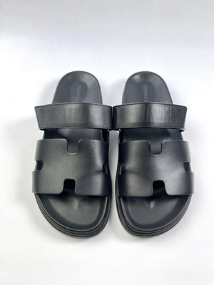 HERMES - CHYPRE LEATHER SANDALS IN BLACK (MENS) - SZ 41