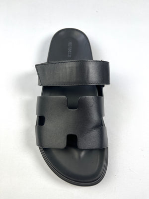 HERMES - CHYPRE LEATHER SANDALS IN BLACK (MENS) - SZ 41