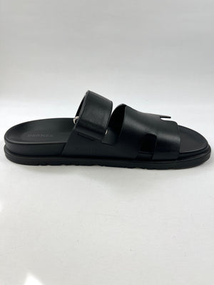 HERMES - CHYPRE LEATHER SANDALS IN BLACK (MENS) - SZ 41