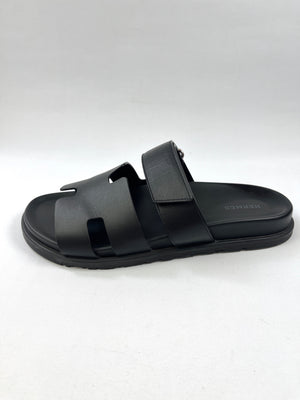 HERMES - CHYPRE LEATHER SANDALS IN BLACK (MENS) - SZ 41