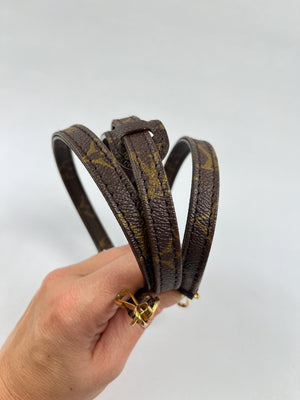 LOUIS VUITTON - VINTAGE MONOGRAM CANVAS SHOULDER STRAP