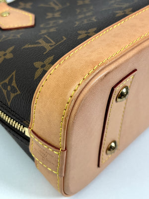 LOUIS VUITTON - ALMA BB IN MONOGRAM CANVAS - YR 2021