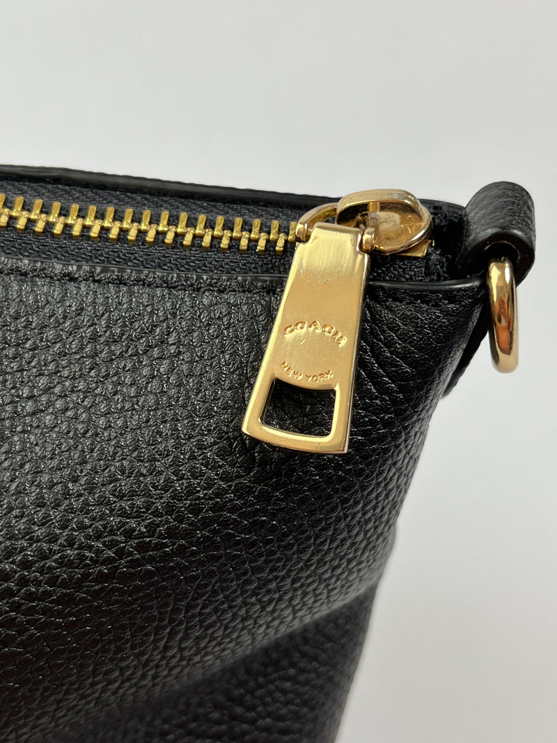 COACH - PRAIRIE SATCHEL IN BLACK PEBBLED LEATHER