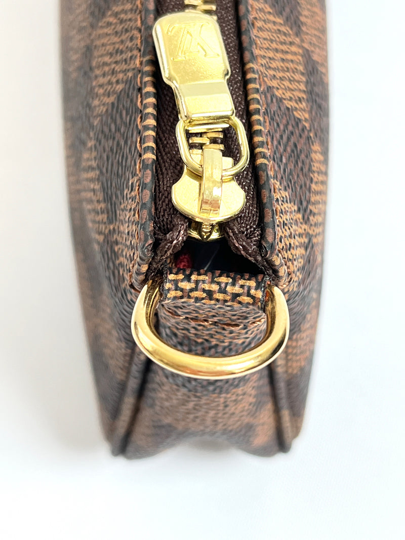 LOUIS VUITTON - BUCKET POUCH IN DAMIER EBENE