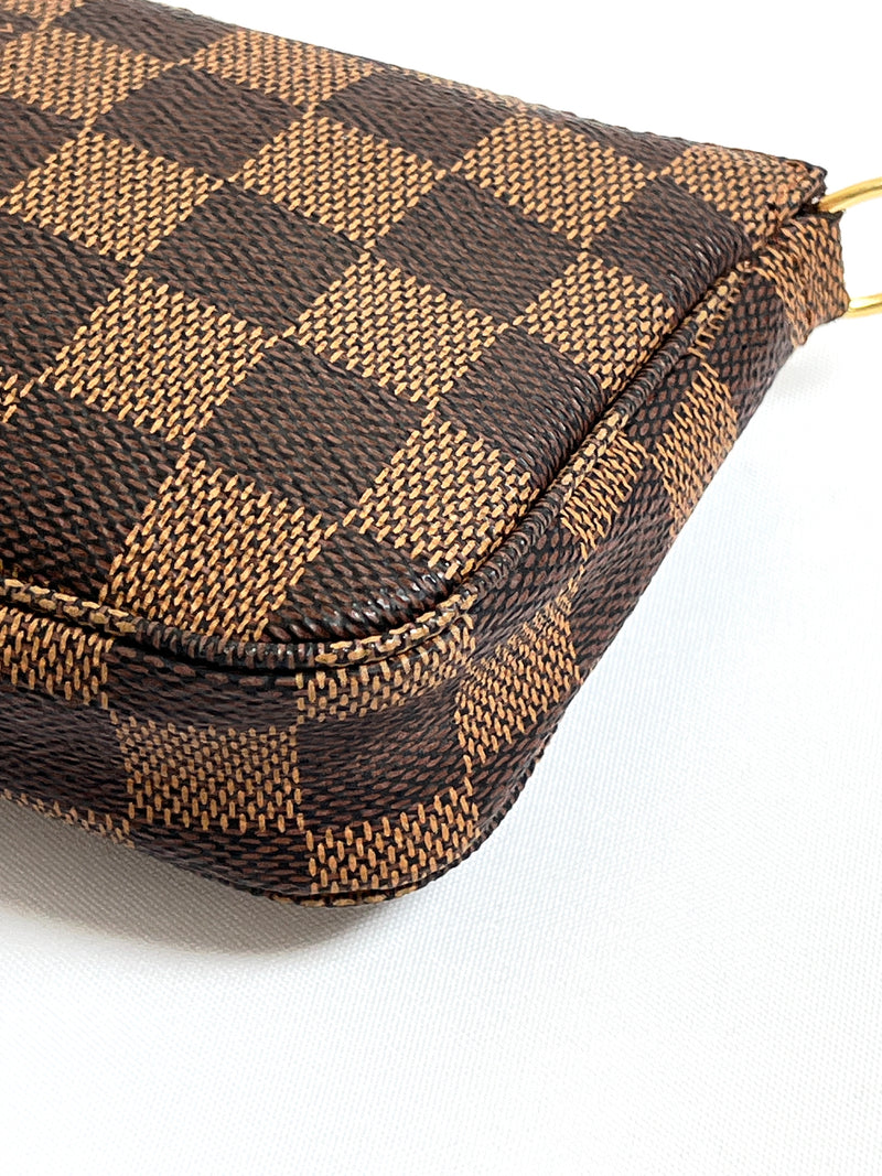 LOUIS VUITTON - BUCKET POUCH IN DAMIER EBENE