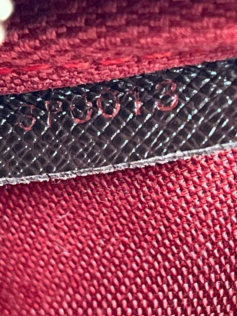 LOUIS VUITTON - BUCKET POUCH IN DAMIER EBENE