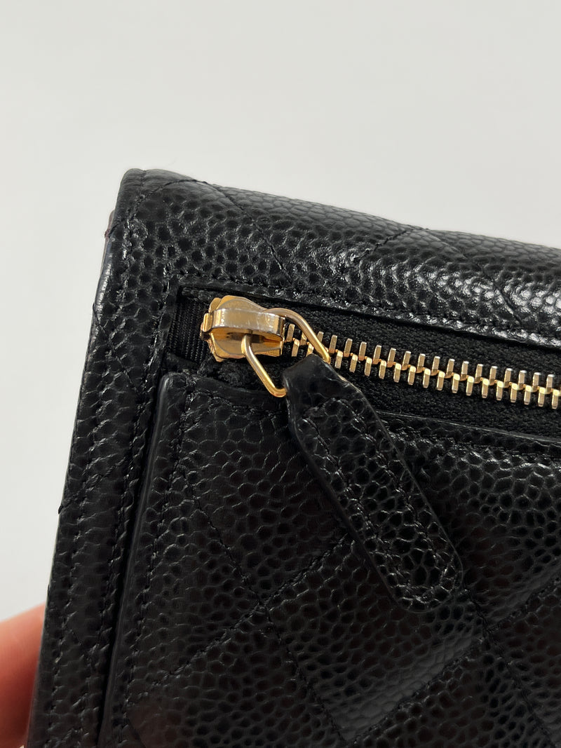 CHANEL - CAVIAR QUILTED COMPACT FLAP WALLET BLACK