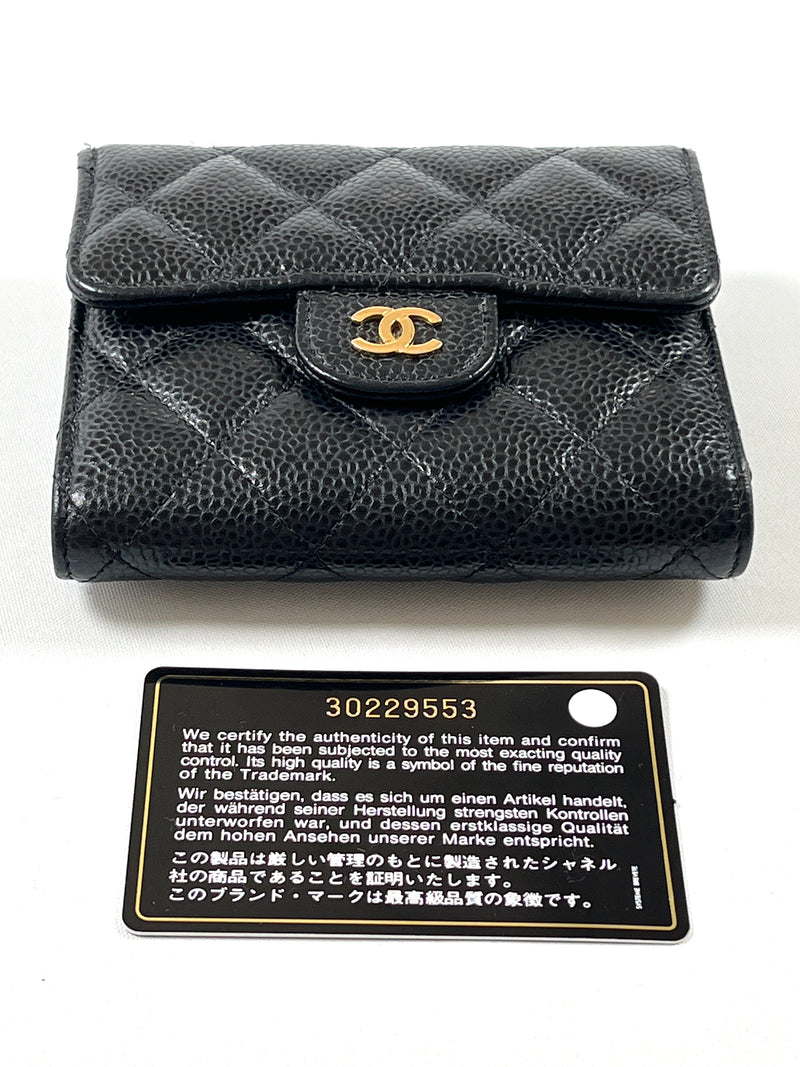CHANEL - CAVIAR QUILTED COMPACT FLAP WALLET BLACK