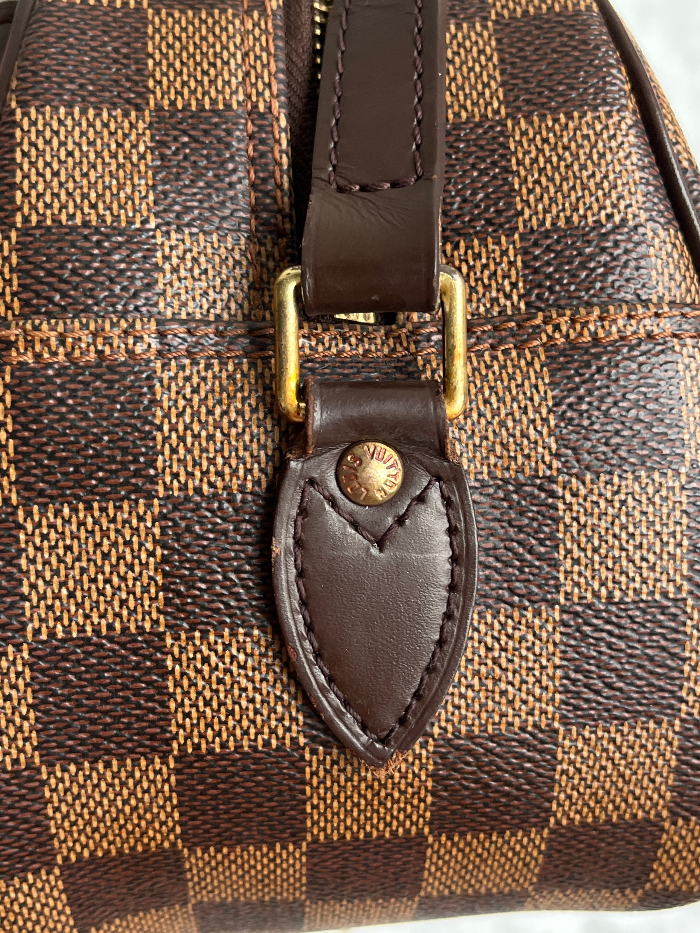 Blois Crossbody Bag Review #louisvuitton 