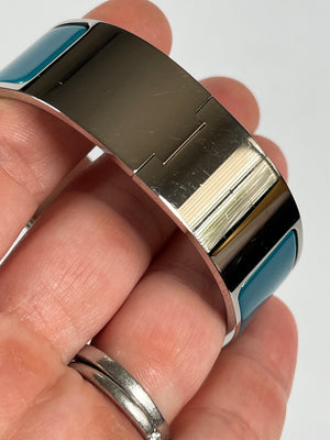 HERMES - ENAMEL WIDE CLIC CLAC H BRACELET