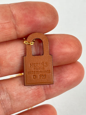 HERMES - O KELLY PENDANT NECKLACE - IN BOX