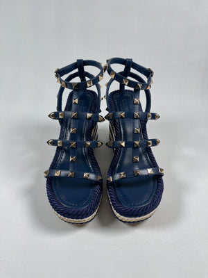 VALENTINO - ROCKSTUD WEDGE SANDAL IN BLUE - SZ 36