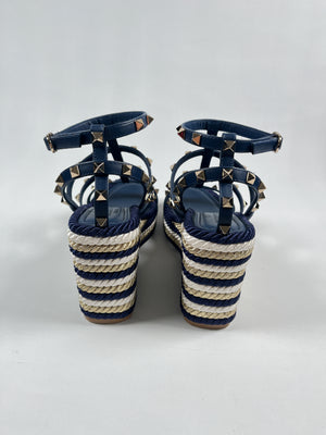 VALENTINO - ROCKSTUD WEDGE SANDAL IN BLUE - SZ 36