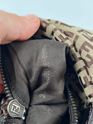 FENDI - ZUCCHINO FF OYSTER SHOULDER BAG