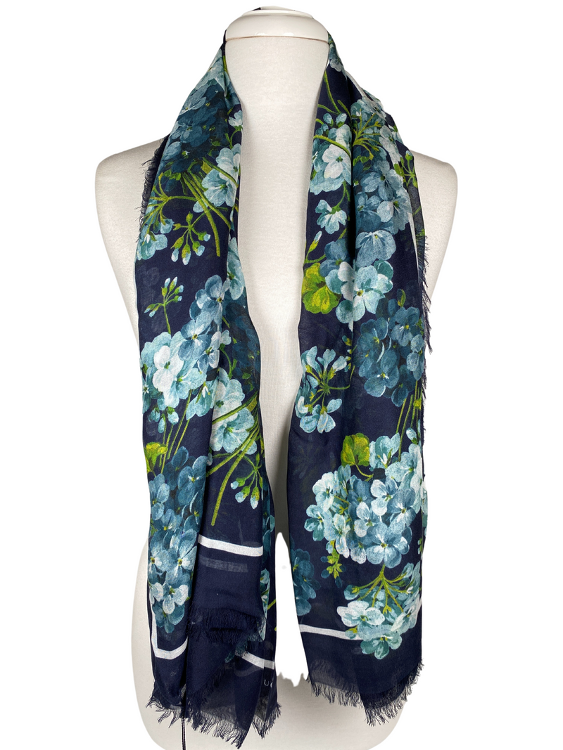 GUCCI SILK MODAL GG BLOOMS BLUE SHAWL SCARF NEW RE.LUXE AU
