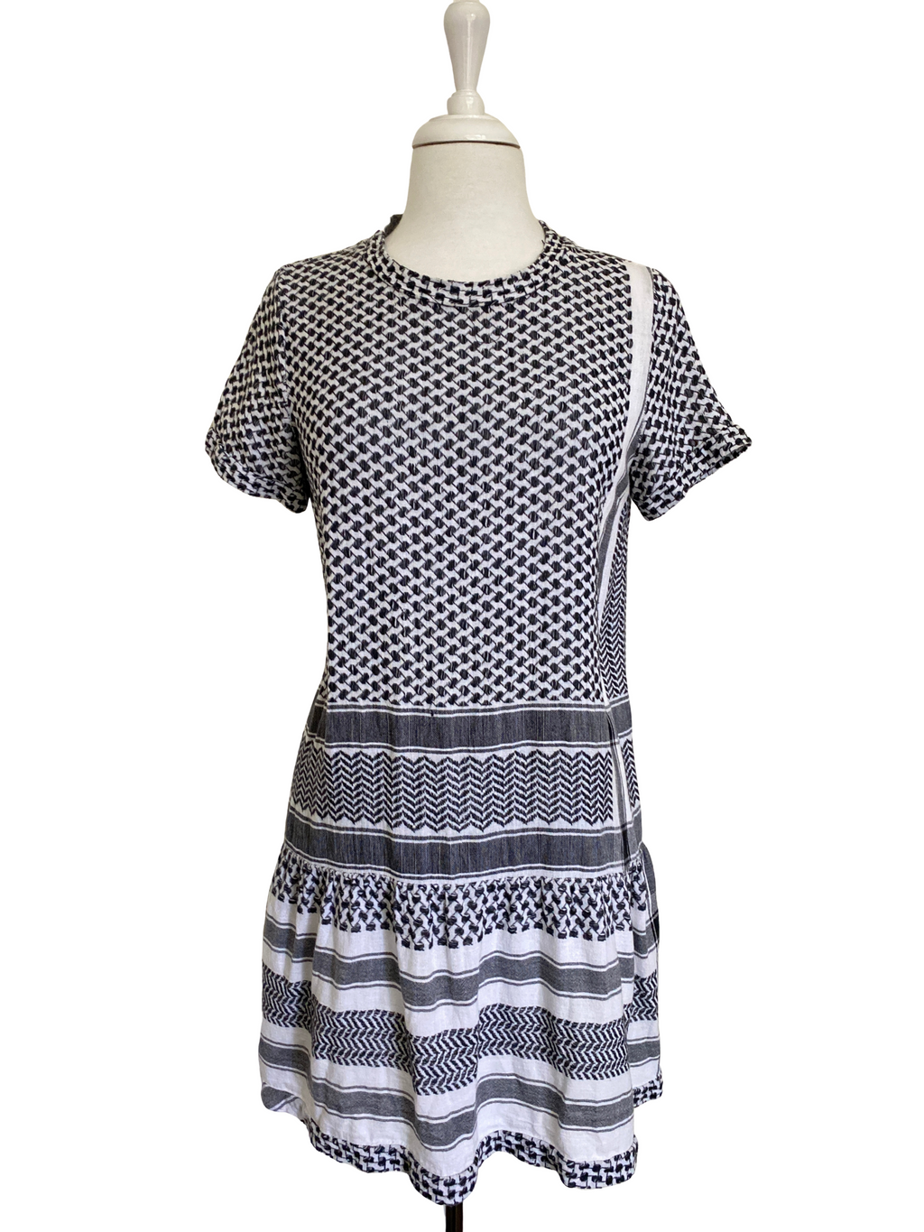 CECILIE COPENHAGEN - DRESS 2 BLACK & WHITE SHORT SLEEVES - SZ S