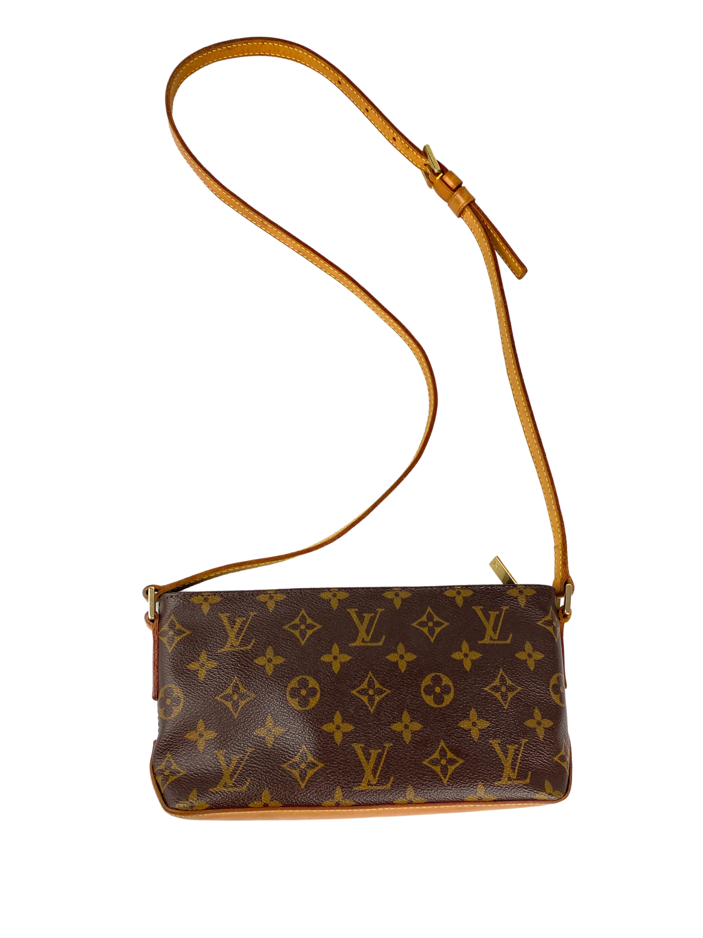 LOUIS VUITTON - TROTTEUR CROSS BODY BAG MONOGRAM CANVAS – RE.LUXE AU