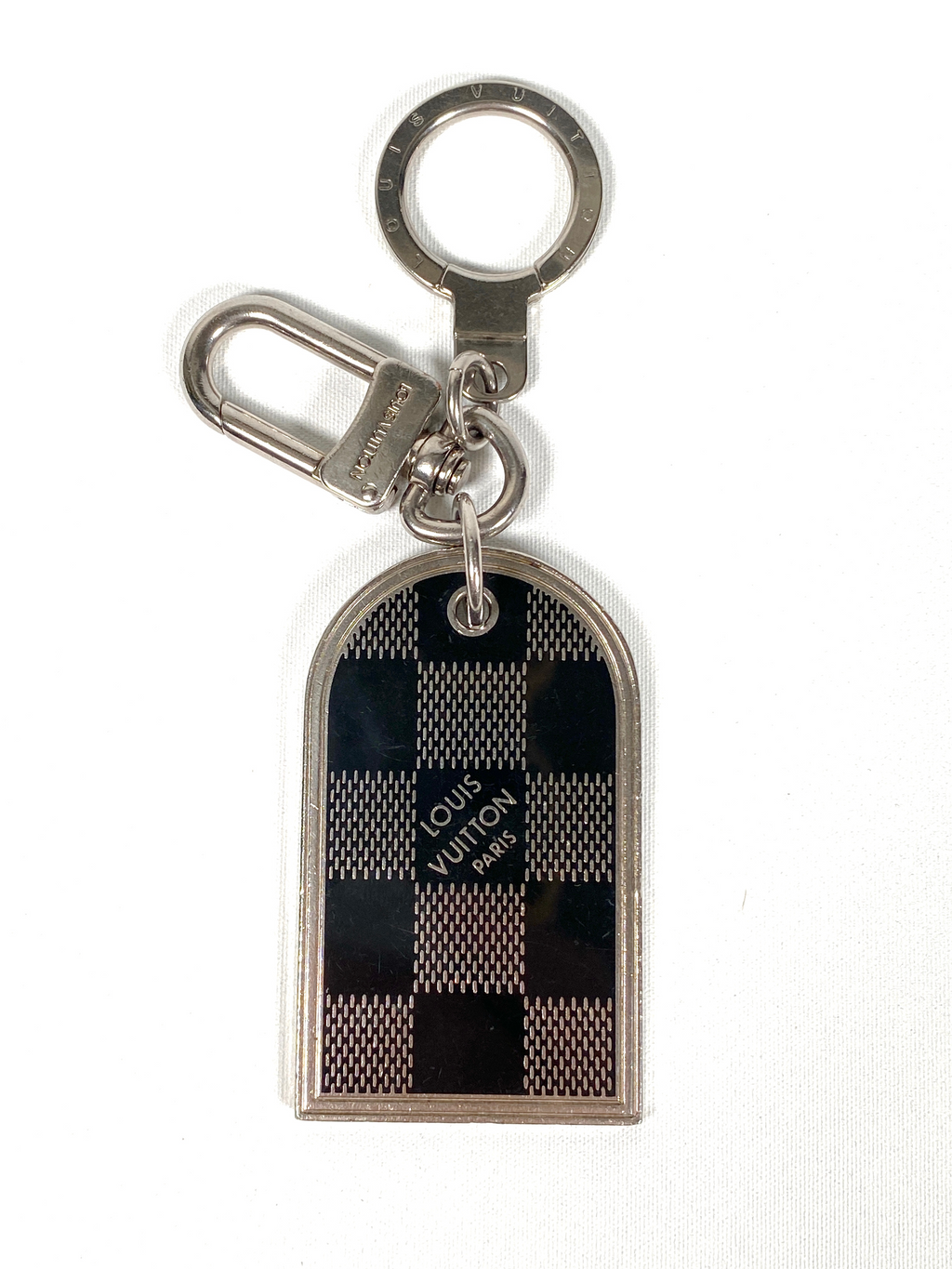 LOUIS VUITTON - DAMIER SILVER METAL LUGGAGE TAG KEY RING