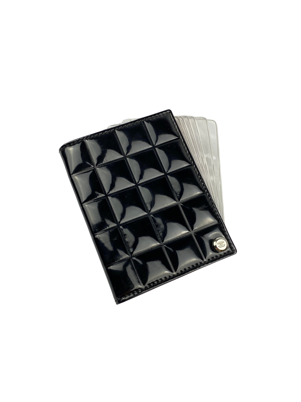 CHANEL - BLACK PATENT LEATHER CHOCOLATE BAR CARD HOLDER