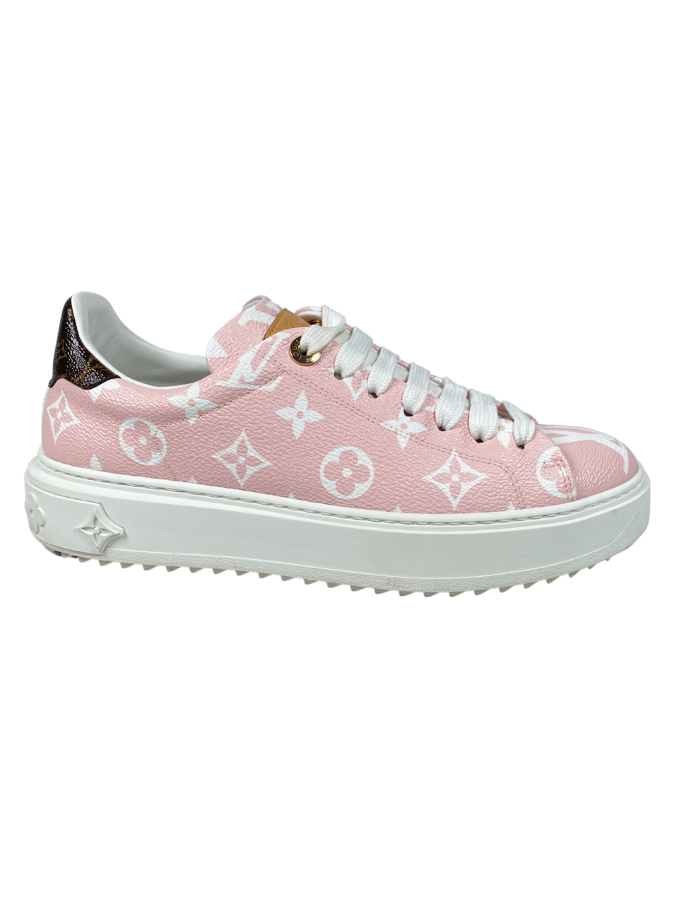 Louis Vuitton Time Out Sneaker Powdery Pink. Size 38.0