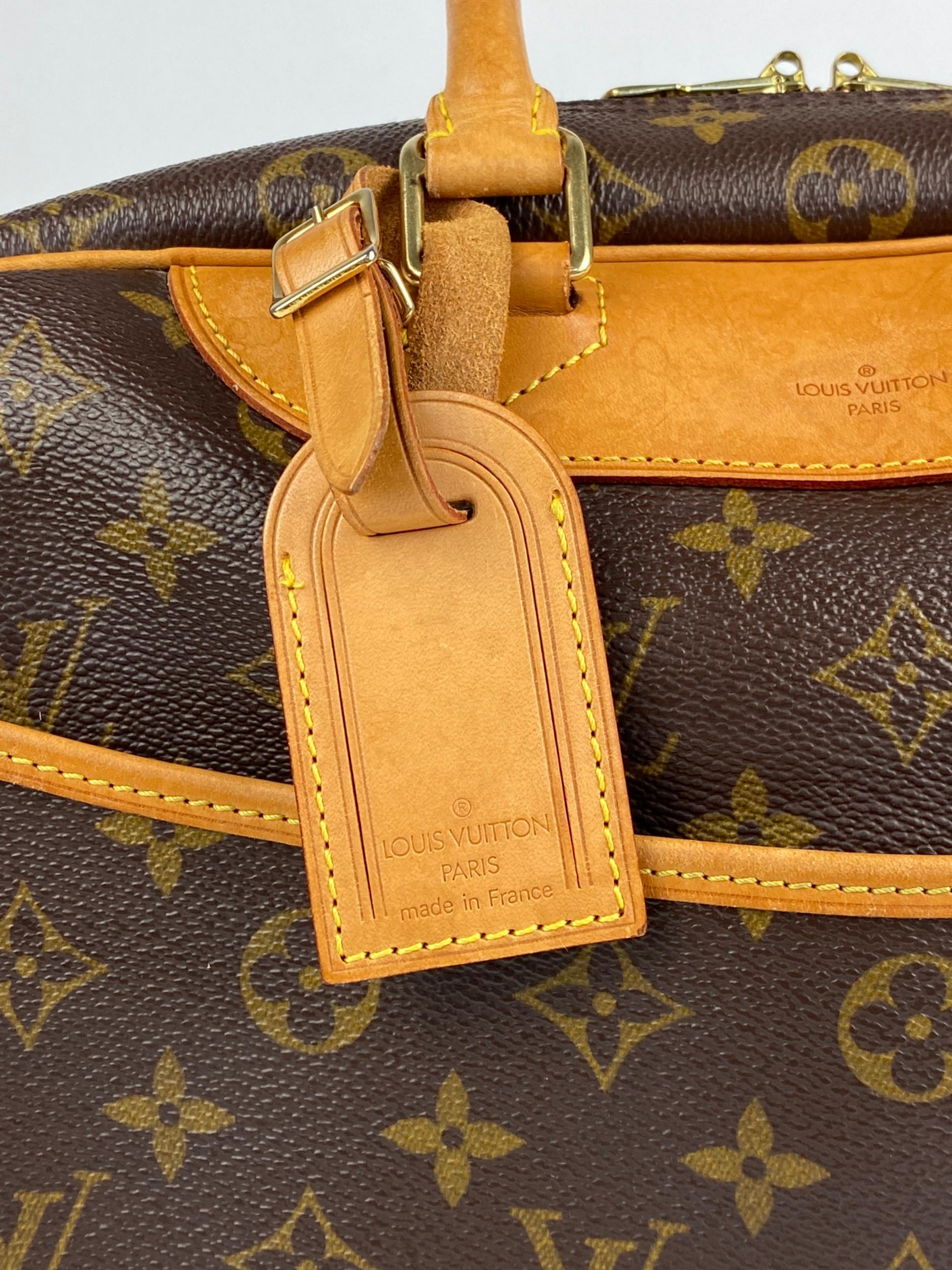 LOUIS VUITTON - DEAUVILLE BOWLING VANITY MONOGRAM BAG – RE.LUXE AU