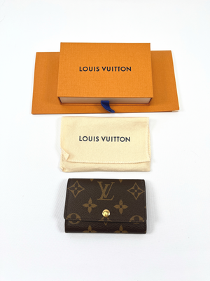 LOUIS VUITTON - MULTICLES 6 KEY HOLDER MONOGRAM CANVAS