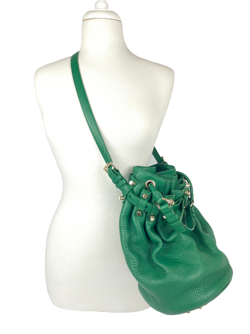 ALEXANDER WANG - DIEGO BUCKET BAG IN GREEN PEBBLED LEATHER