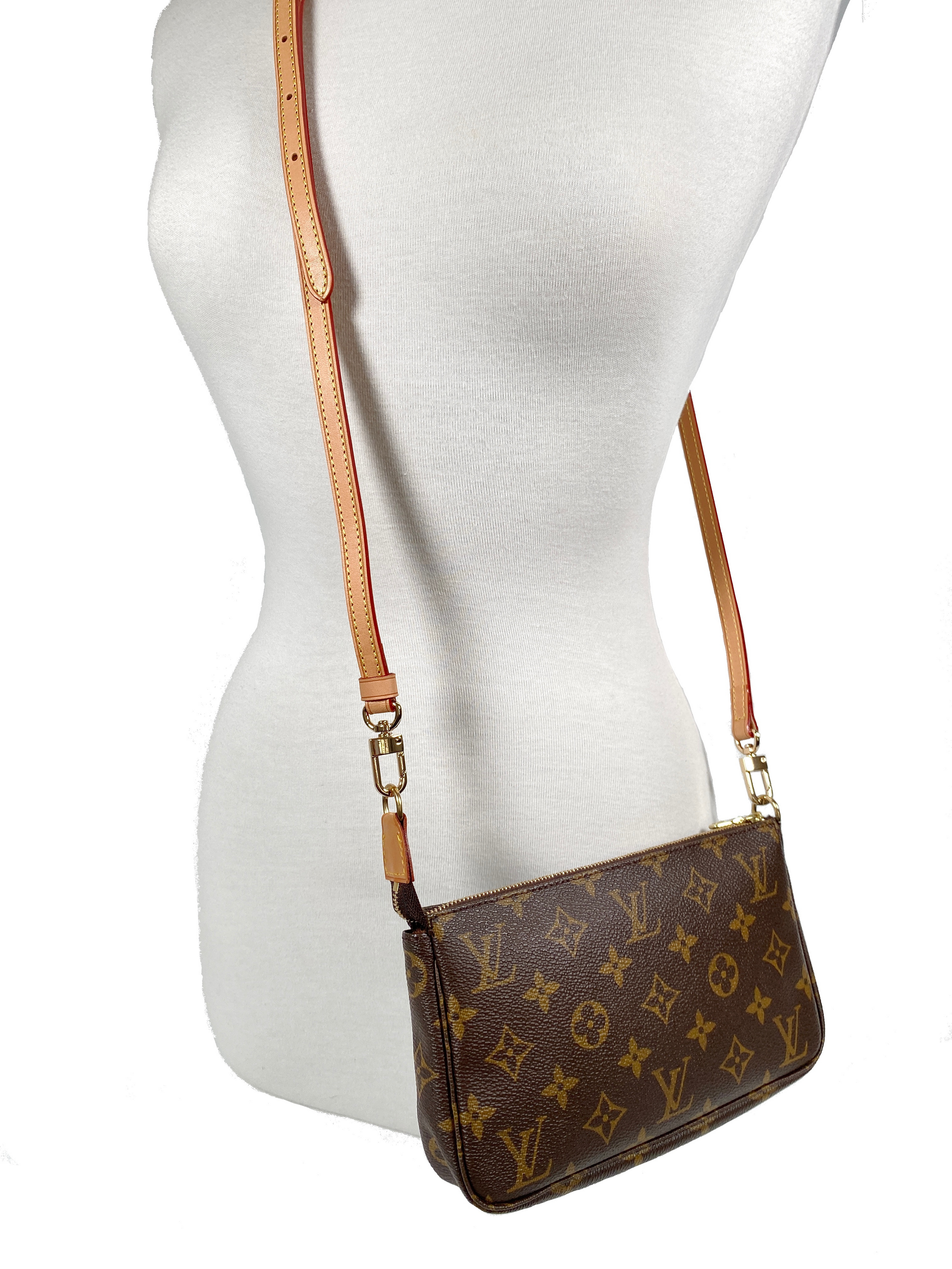 Louis Vuitton Pochette Accessories Monogram