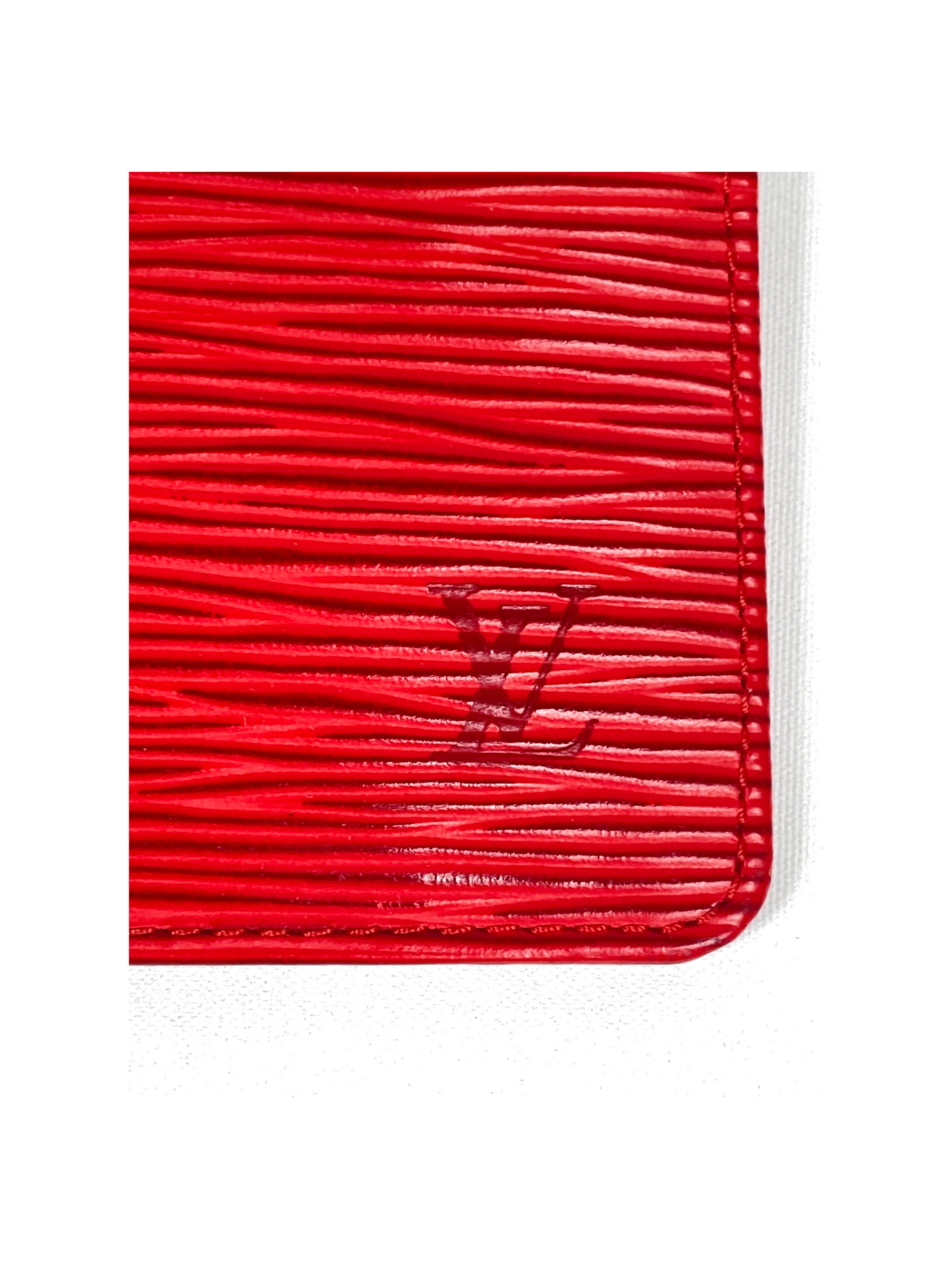 Louis Vuitton Epi Pochette Cles (SHG-26636) – LuxeDH