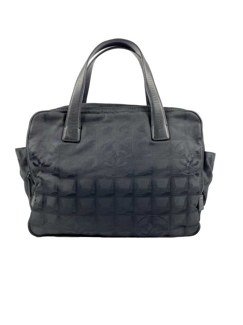 CHANEL - TRAVEL LINE BAG SATCHEL IN BLACK NYLON