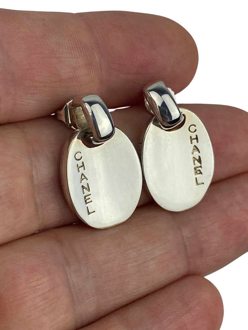 CHANEL - ENGRAVED LOGO EARRINGS IN SILVER