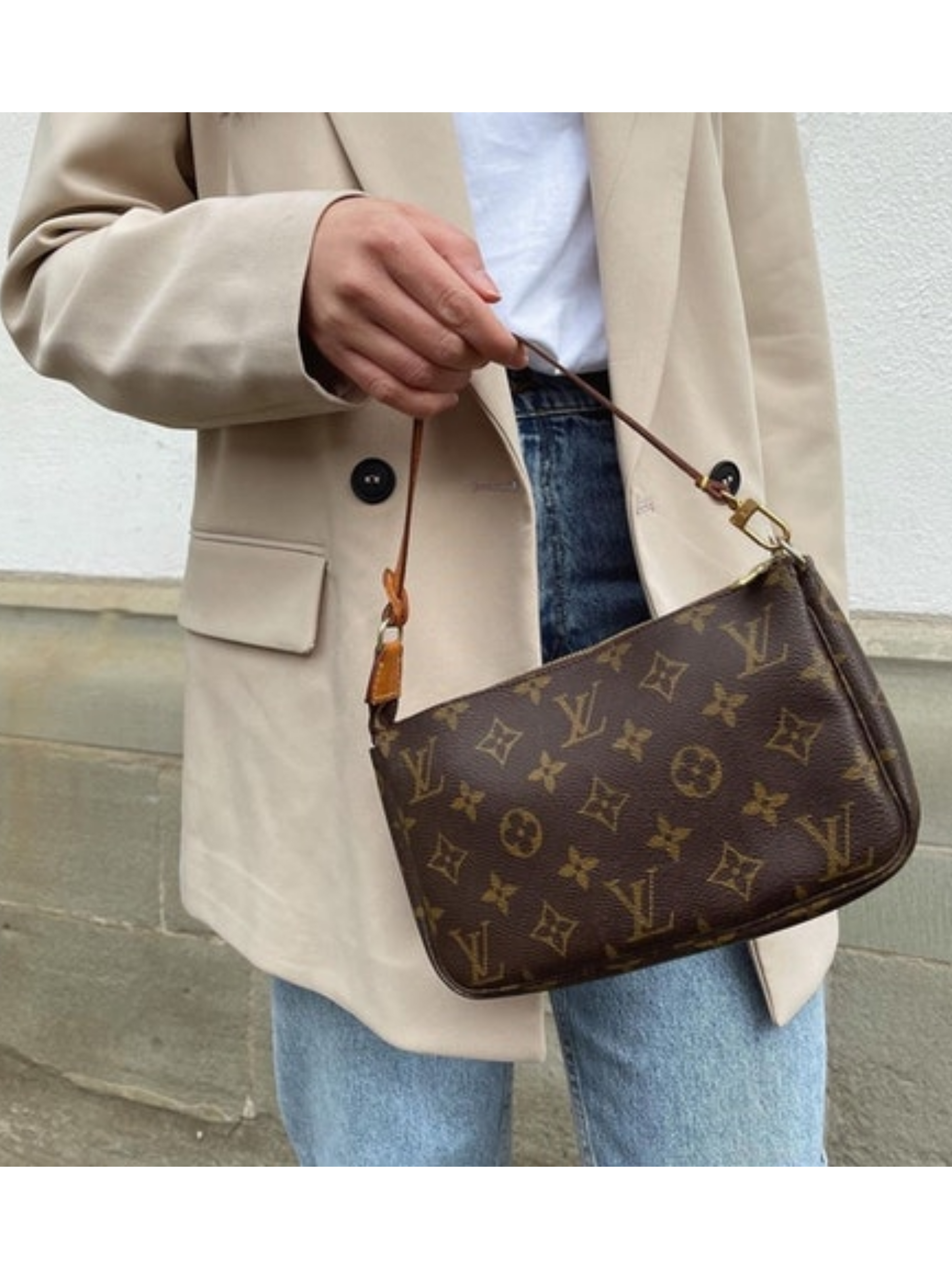 Buy louis 2025 vuitton pochette accessoires