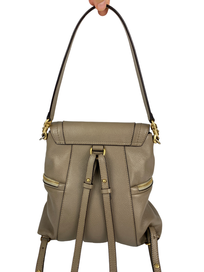 SEE BY CHLOE OLGA CONVERTIBLE BACKPACK IN MOTTY GREY RE.LUXE AU