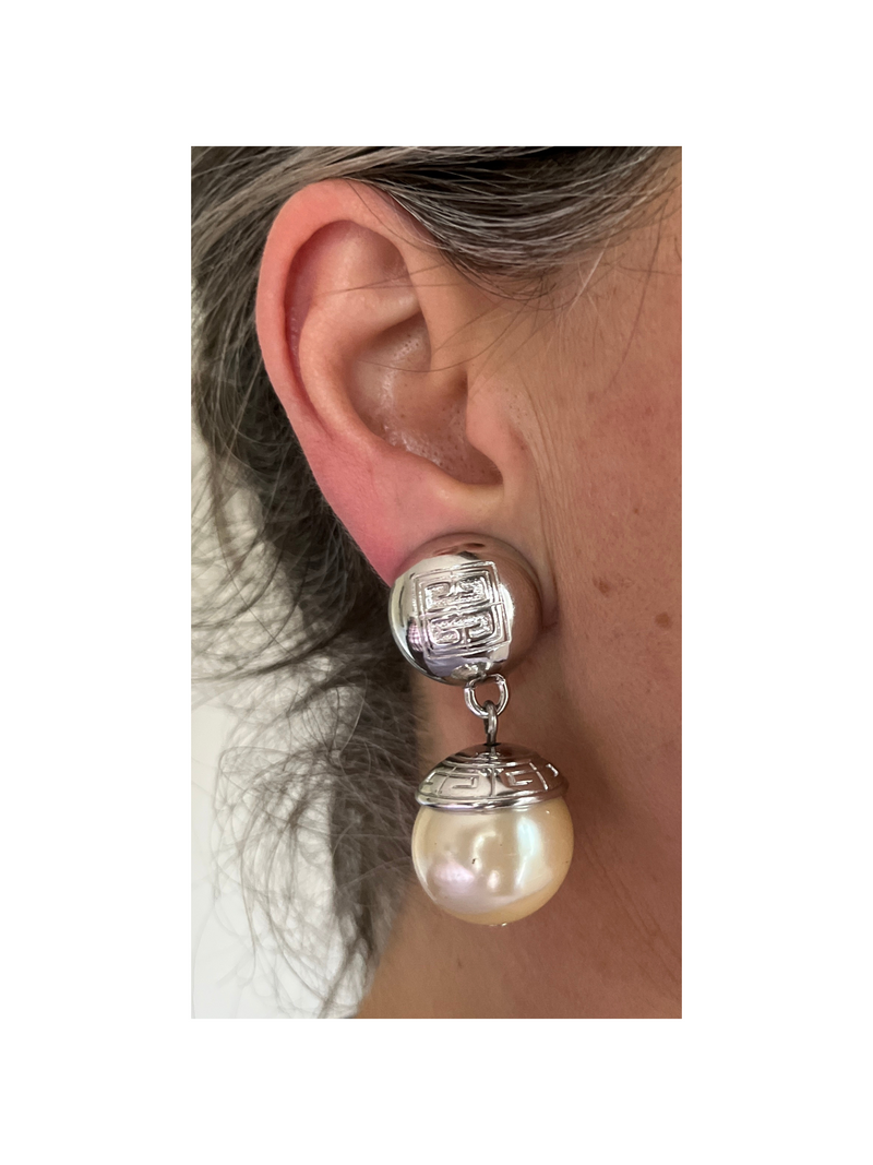 GIVENCHY - FAUX PEARL CHANDELIER CLIP ON VINTAGE EARRINGS