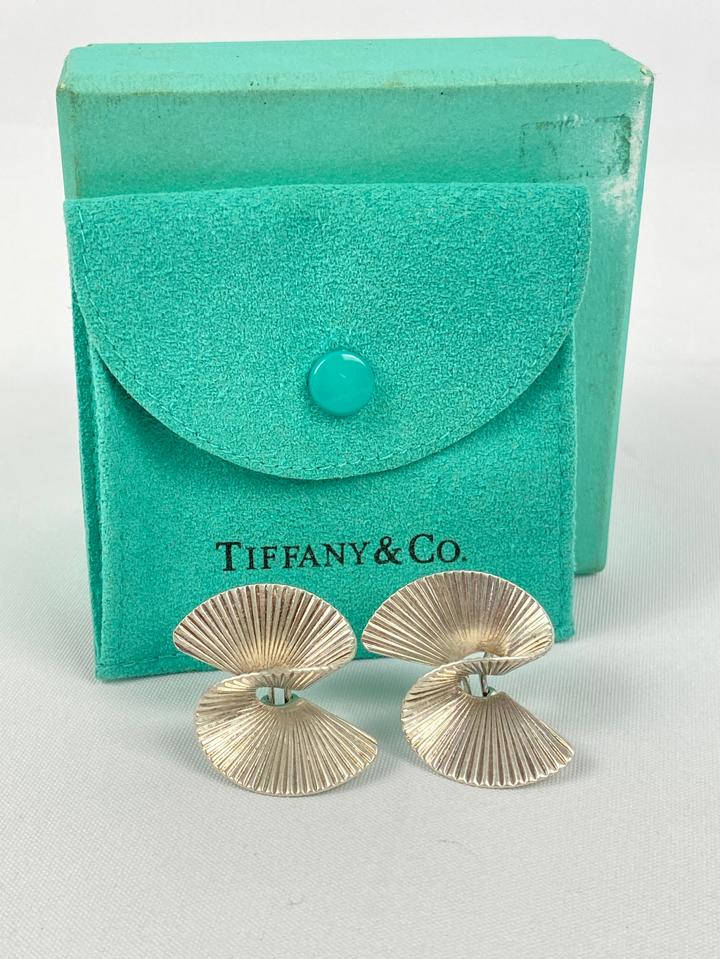 TIFFANY & CO. - VINTAGE SWIRL RIBBON EARRINGS 925 SILVER