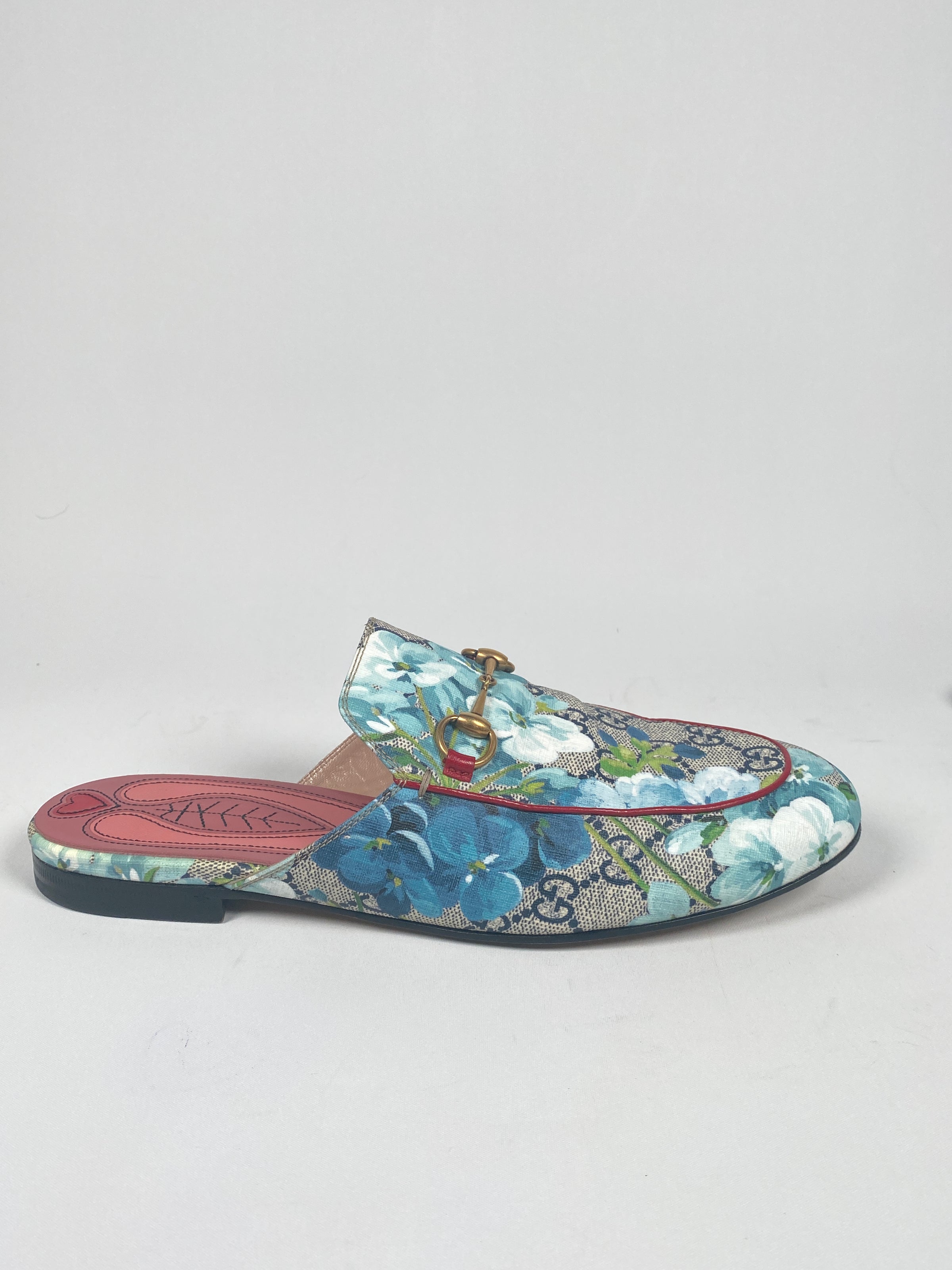 Gucci sales blue mules