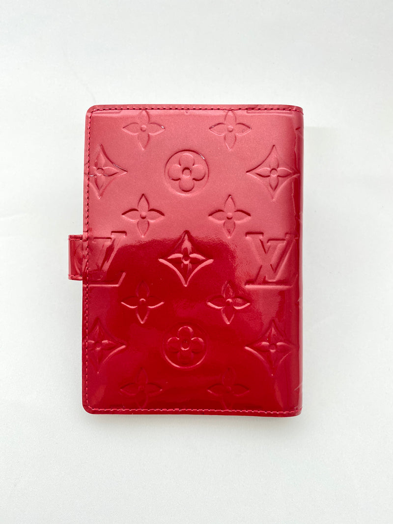 LOUIS VUITTON - AGENDA PM IN RED MONOGRAM VERNIS