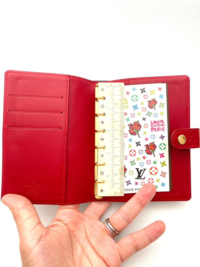 LOUIS VUITTON - AGENDA PM IN RED MONOGRAM VERNIS