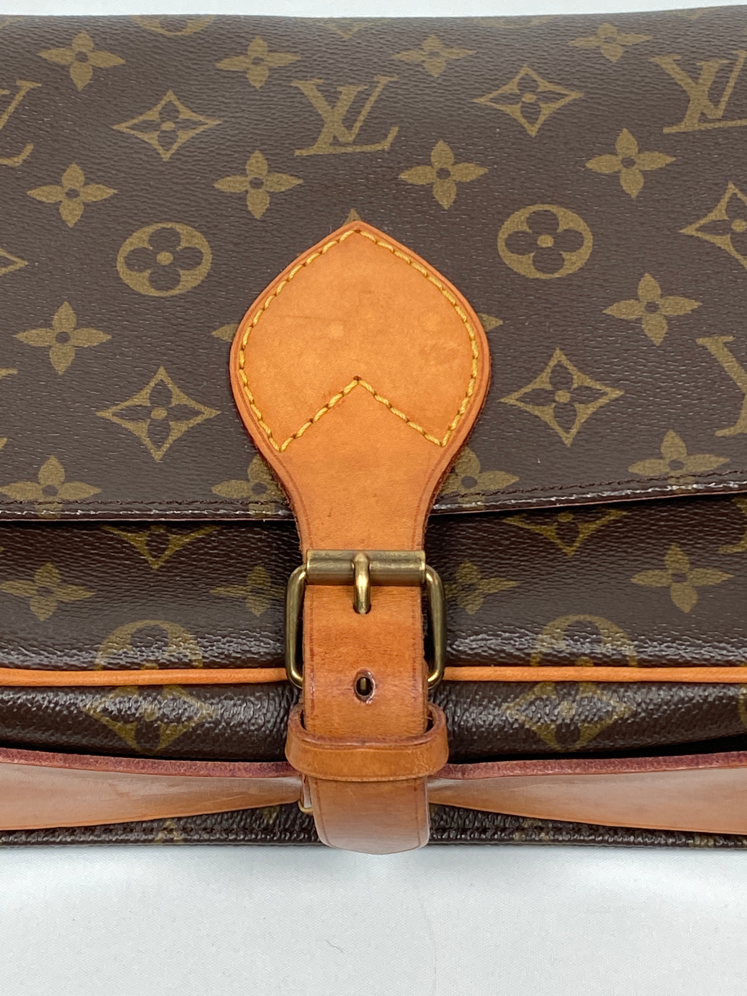 Louis Vuitton Brown Monogram Cartouchiere PM Cloth ref.934025 - Joli Closet