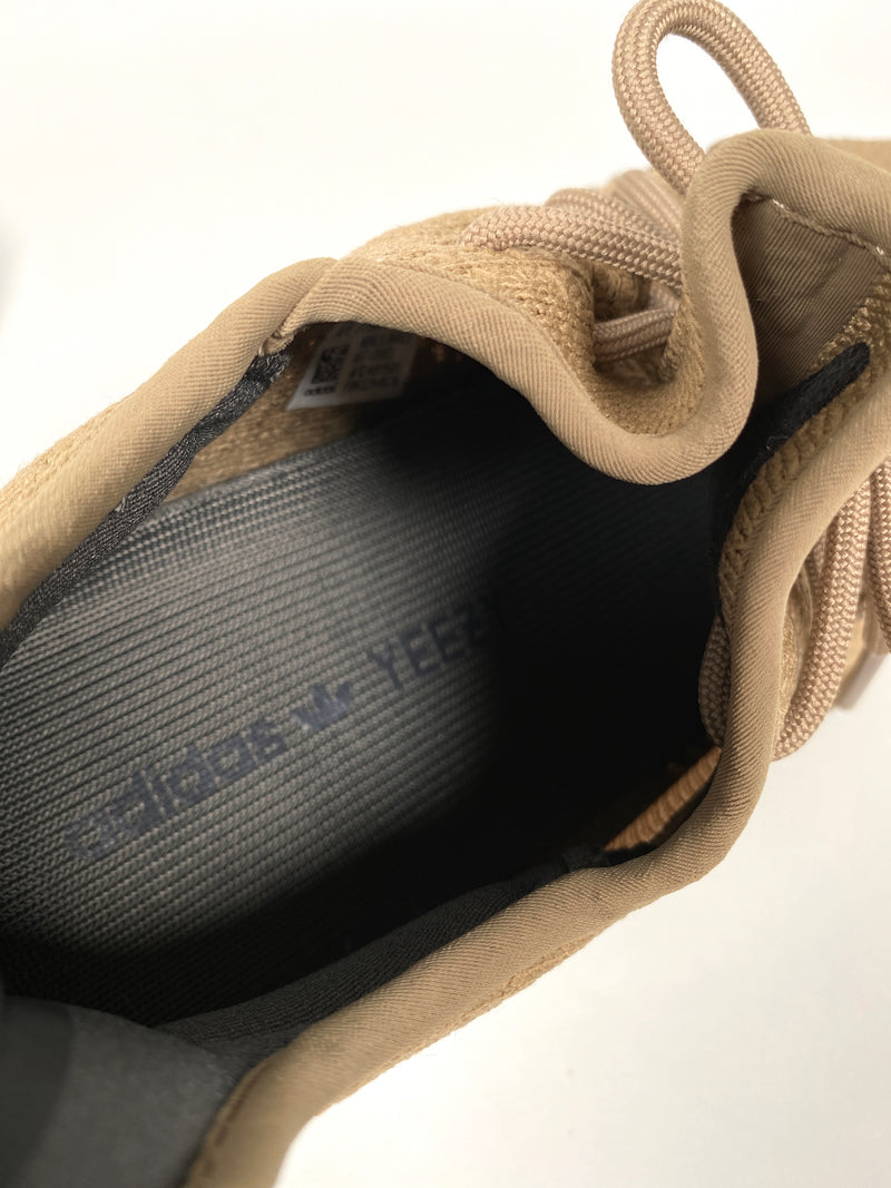 YEEZY - ULTRABOOST 350 V2 EARTH - SZ 7.5 US